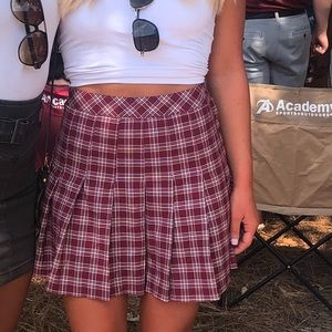 H&M Divided Maroon and White Skirt. Worn once